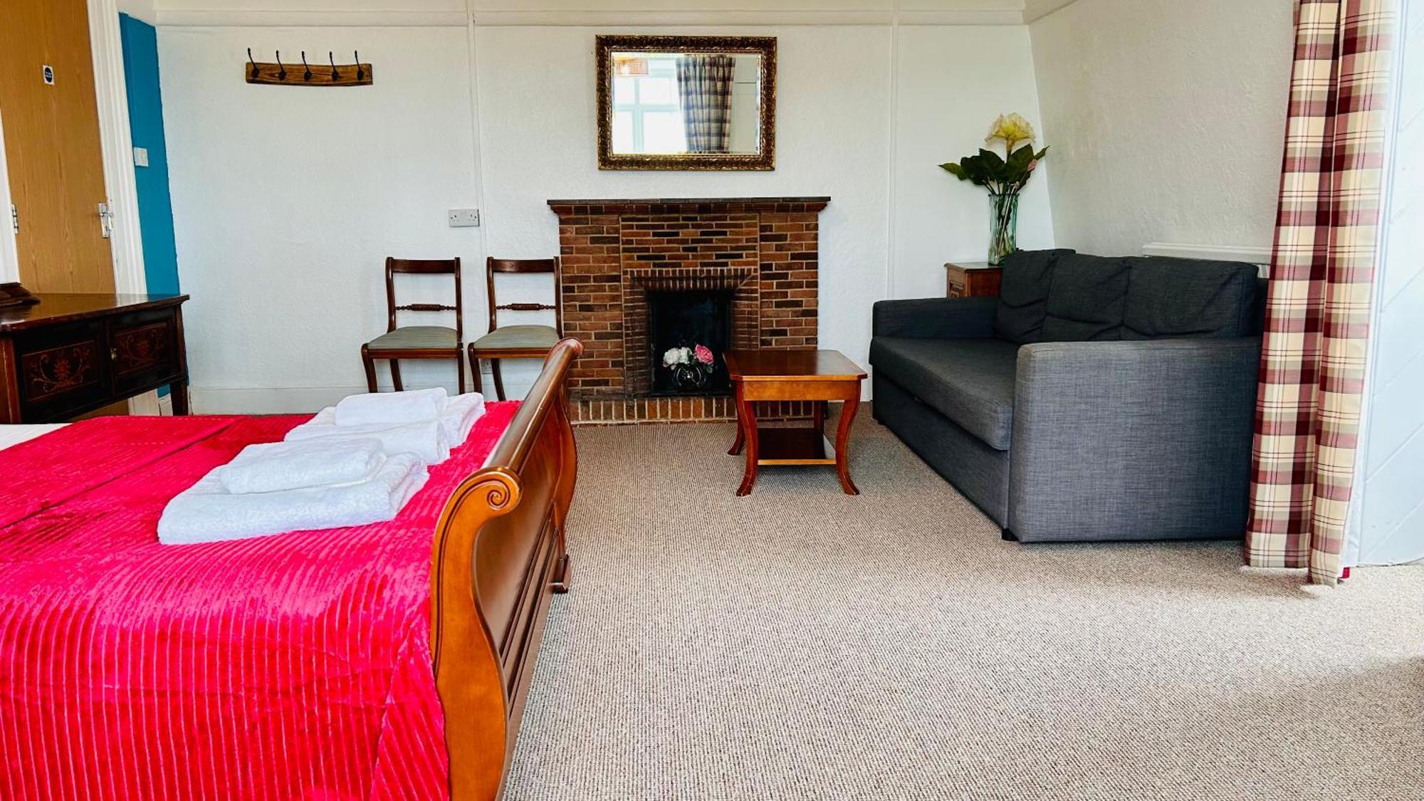 Clarence Quarters Self-Catering Guest House Portsmouth Habitación foto